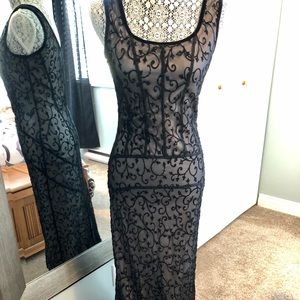 BNWOT Beechers Brook Gorgeous Black Lace Look Dress with a great Trail Must See!